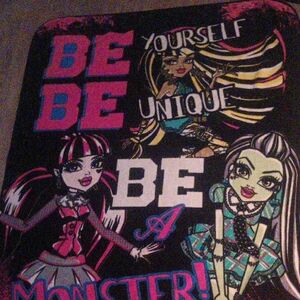 Monster High Colorful Kids Blanket - Pink, Blue, Black